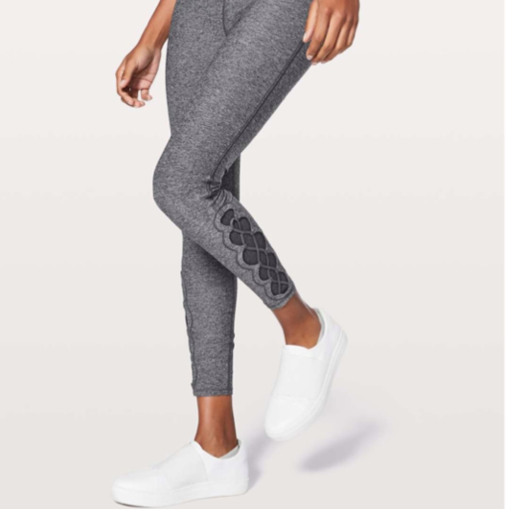 Lululemon Tied To It 7/8 Tight 25" Grey